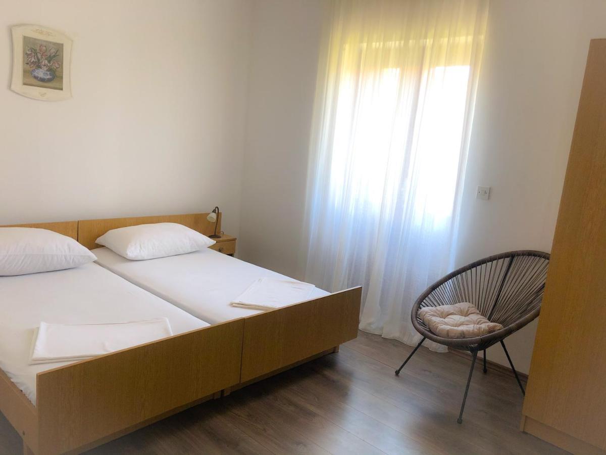 Apartmani Bepina Supetar Εξωτερικό φωτογραφία